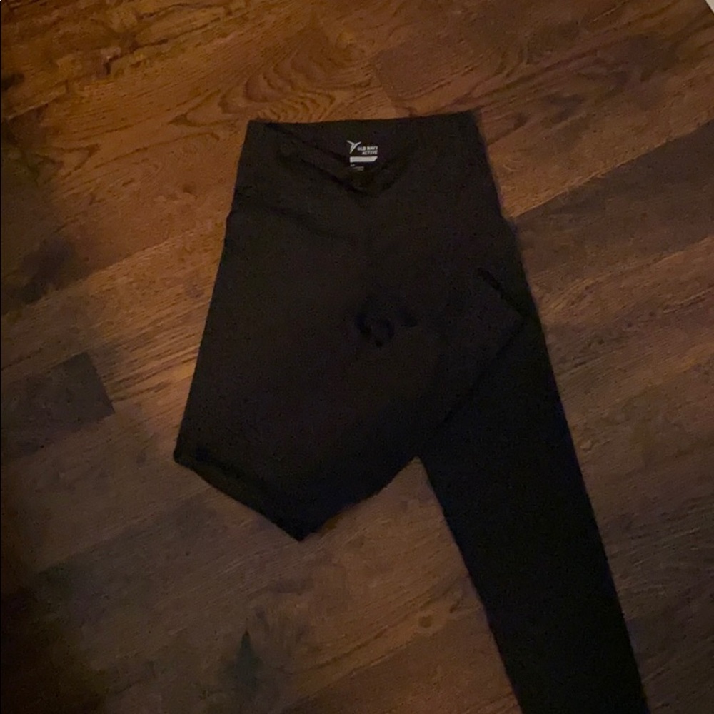Old Navy Active Leggings